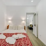 155 - Amalia In Santos *