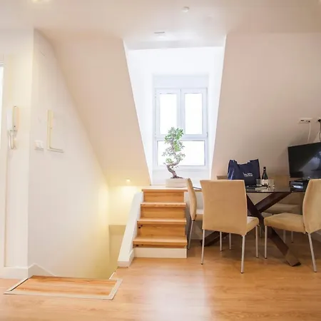 155 - Amália In Santos Lisboa